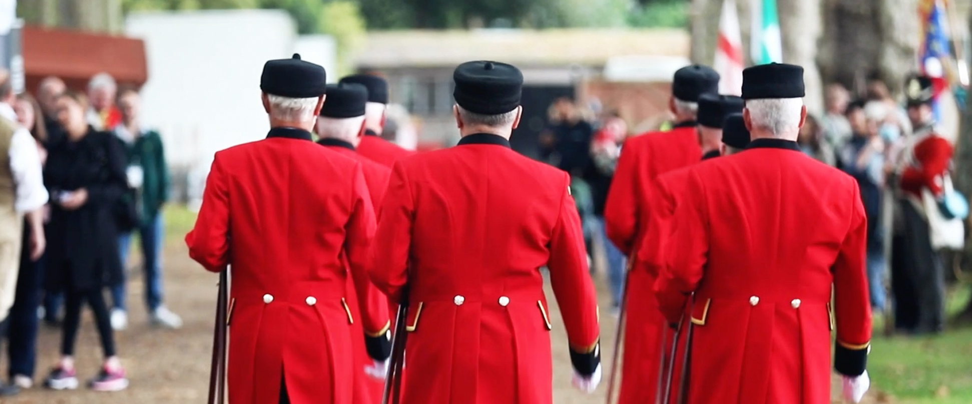 Chelsea Pensioners Pace Stick Performance at Chelsea History Festival