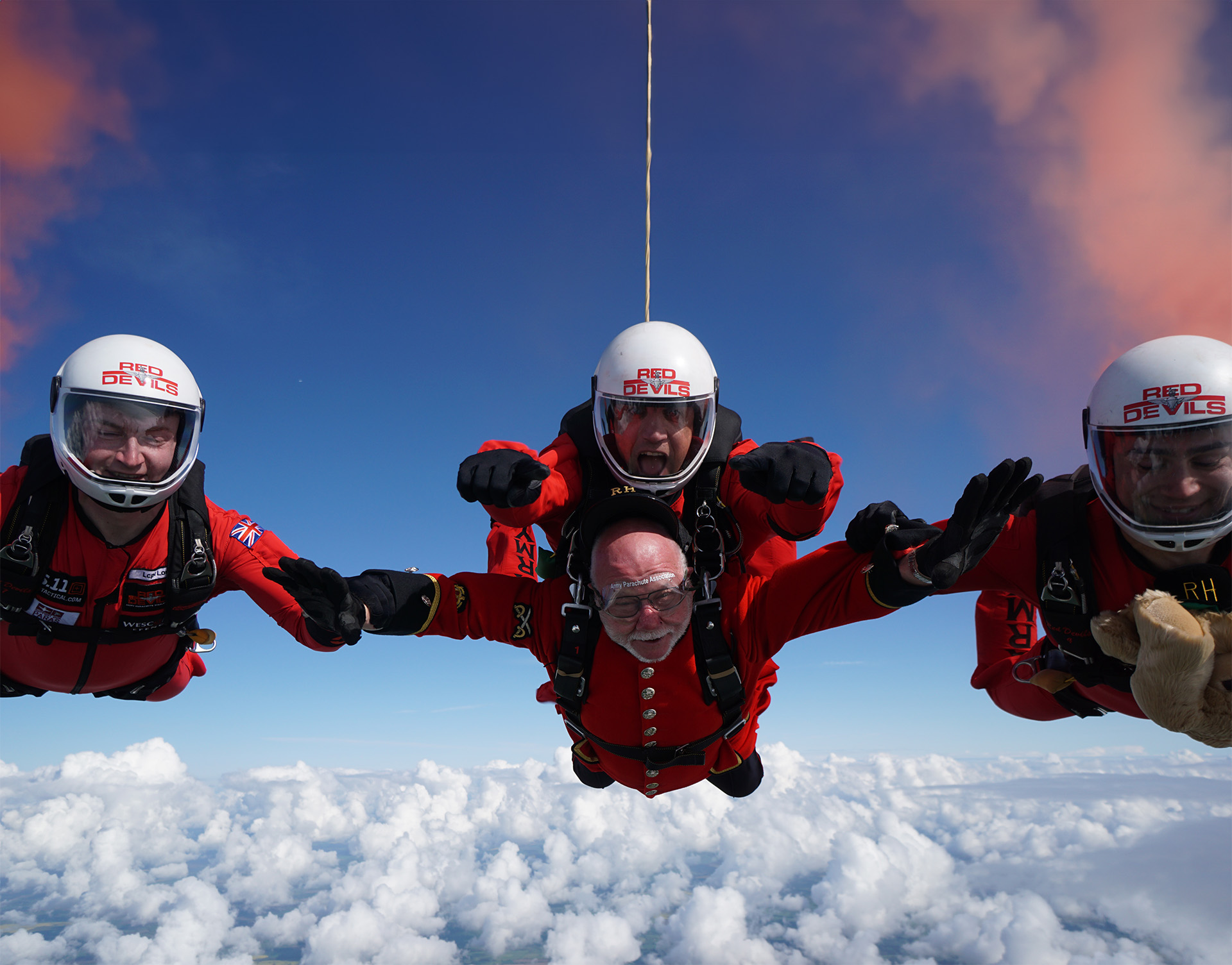 Chelsea Pensioners Roy Palmer Sky Dives with the Red Devil parachute display team