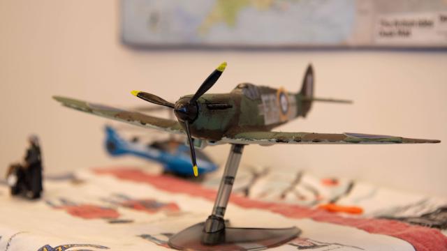 Model spitfire aircraft built by Chelsea Pensioner Tony